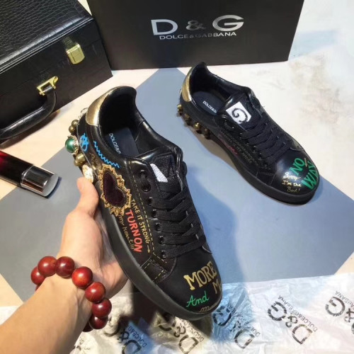 D&G men shoes 1;1 quality -048