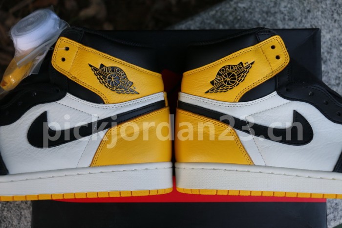 Authentic Air Jordan 1 Yellow Toe