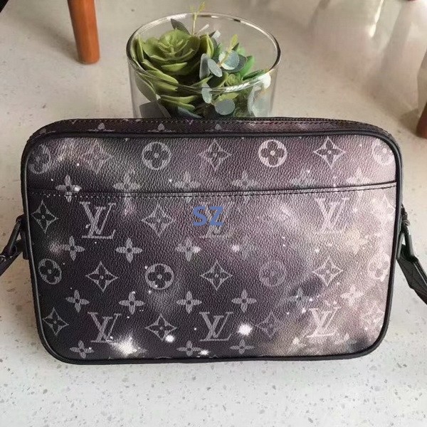 LV Hangbags AAA-187