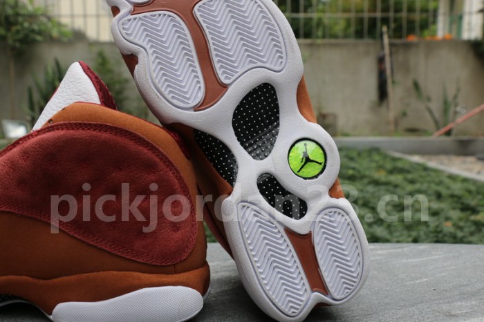 Authentic Air Jordan 13 “BIN 23” Premio