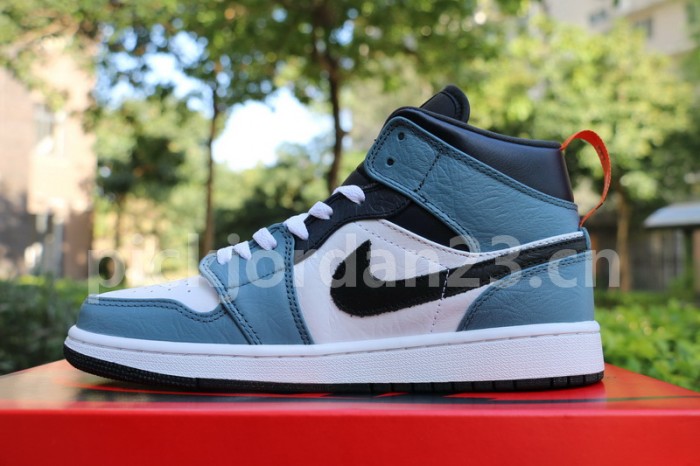 Authentic Facetasm x Air Jordan 1 Mid “Fearless”