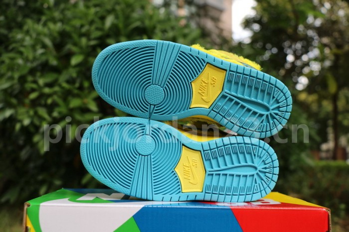 Authentic Grateful Dead x Nike SB Dunk Low “Yellow Bear”  kids shoes