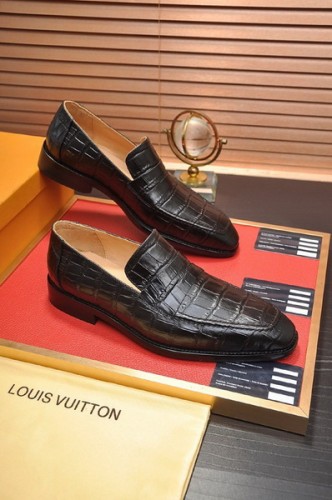 LV Men shoes 1：1 quality-3256