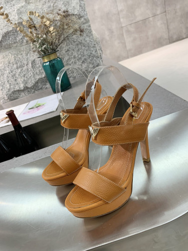 LV High heels-015