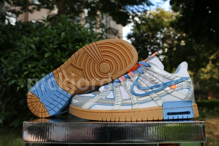 Authentic OFF-WHITE x Nike Air Rubber Dunk “University Blue”