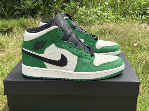 Super Max Perfect Jordan 1 shoes-073