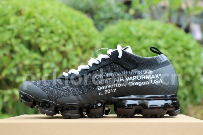 Authentic OFF-WHITE x Air VaporMax