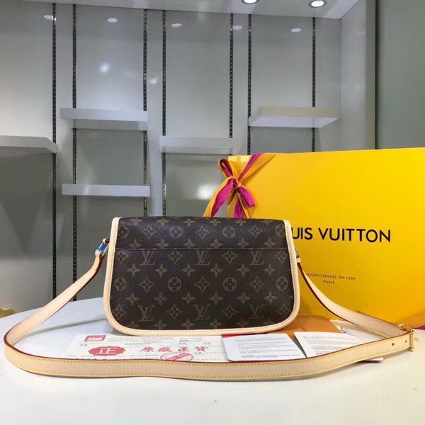 LV Hangbags AAA-179