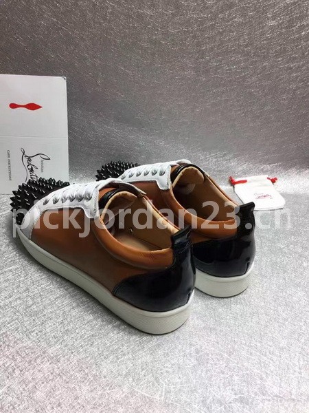 Super Max Christian Louboutin Shoes-406