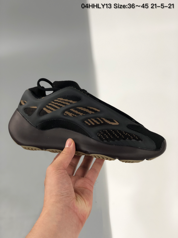 Yeezy 700 Boost AAA Quality-030