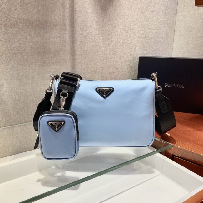 Prada Handbags AAA-053