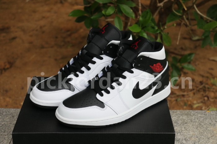 Authentic Air Jordan 1 Mid “Reverse Black Toe”