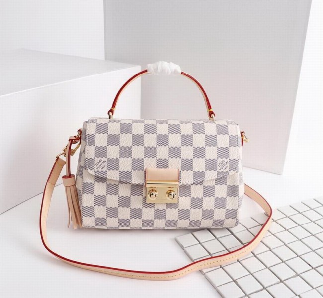 LV Hangbags AAA Women-564