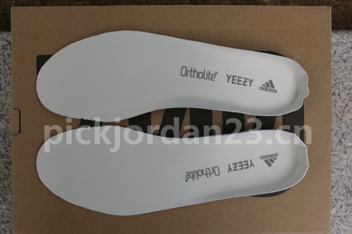 Authentic Yeezy 700 V3 White Grey