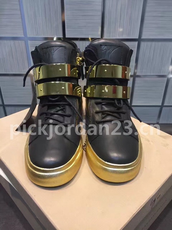 Super Max GZ Shoes160