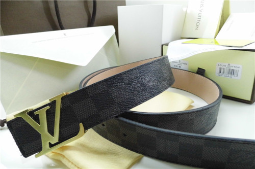 LV Belt 1：1 Quality-145