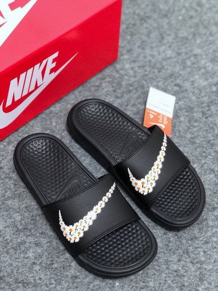 Men slippers-057