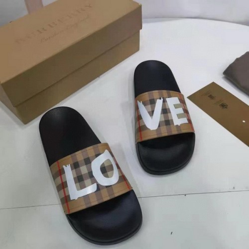 Burberry men slippers AAA-039