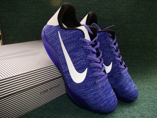 Nike Kobe Bryant 11 Shoes-020