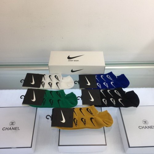Nike Socks-059