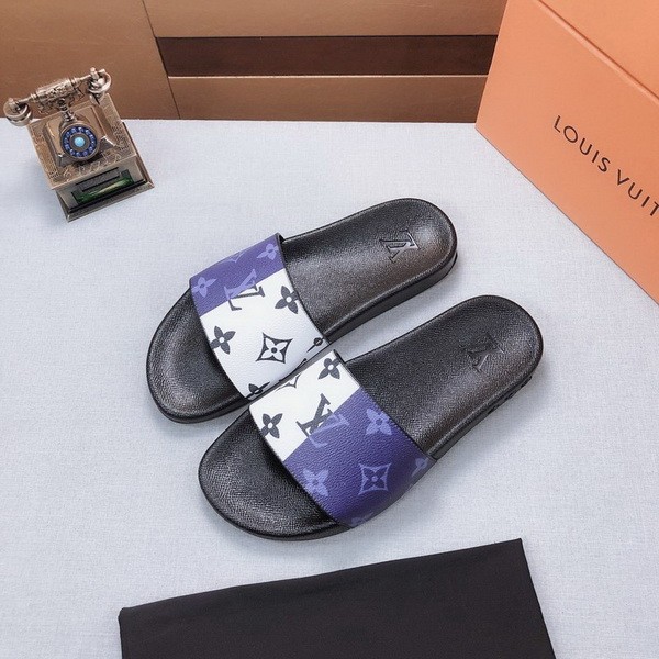 LV women slippers AAA-024