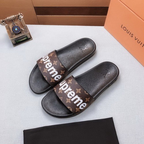 LV women slippers AAA-025