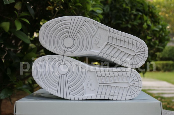 Authentic Air Jordan 1 High OG “Japan”