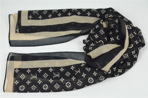 LV Silk Scarf AAA-191