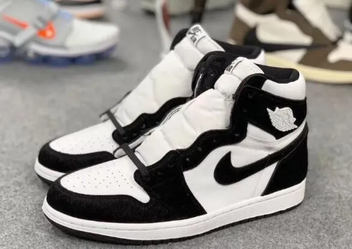 Authentic Air Jordan 1 Retro High OG WMNS “Panda”