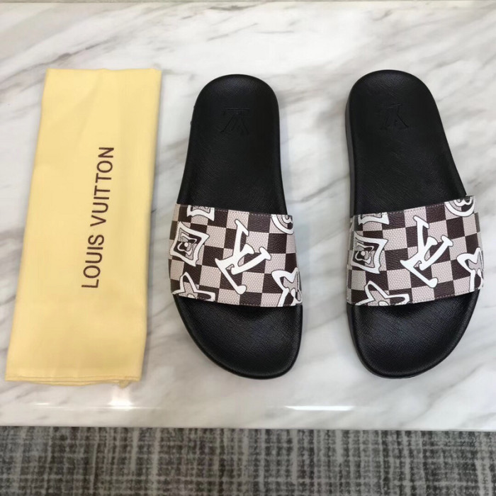 LV men slippers AAA-405