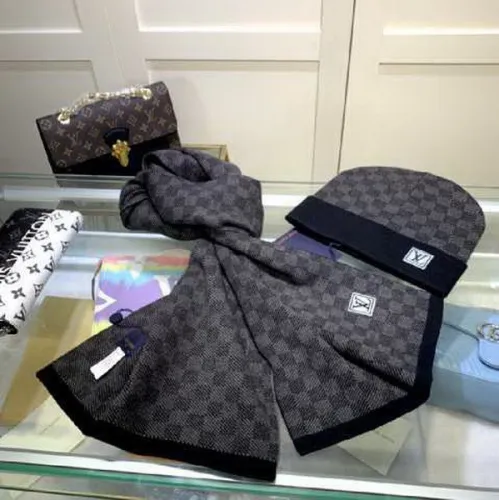 LV Wool Cap Scarf AAA-080