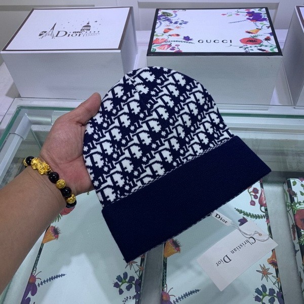 Dior Wool Cap Scarf AAA-002
