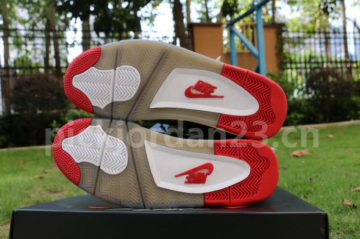 Authentic OFF WHITE x Air Jordan 4 “Bred”