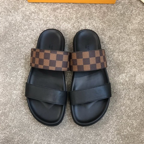 LV men slippers AAA-502