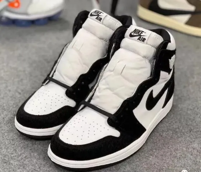 Authentic Air Jordan 1 Retro High OG WMNS “Panda”