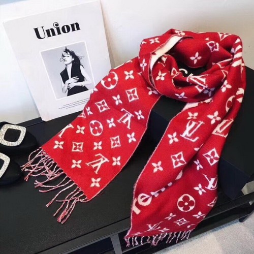 LV Silk Scarf AAA-288