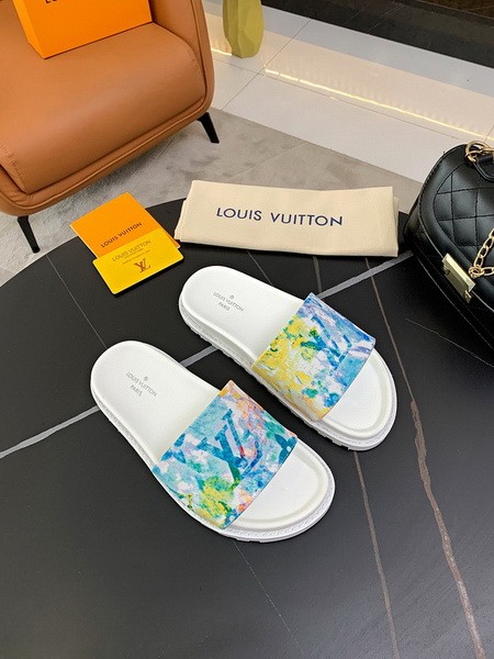 LV men slippers AAA-1000