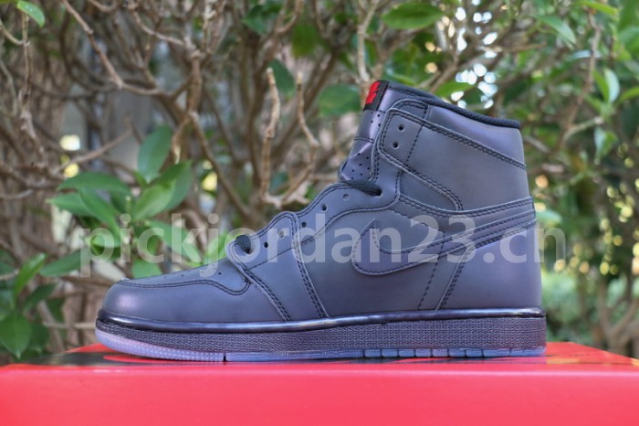Authentic Air Jordan 1 Hi Zoom Fearless