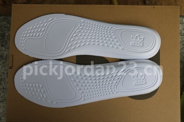 Authentic Yeezy Boost 350 V2 “Yeezreel”