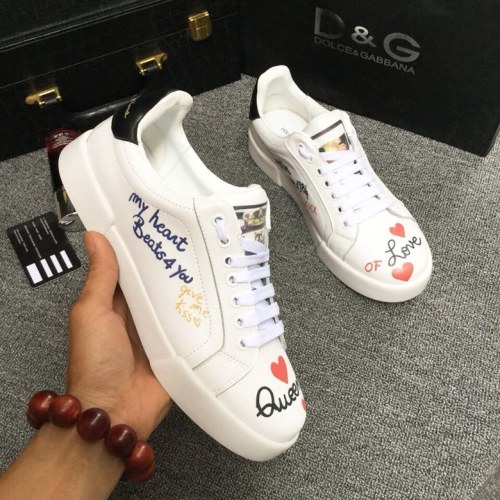 D&G men shoes 1;1 quality -082