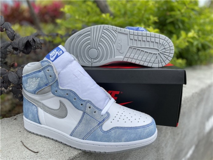 Authentic Air Jordan 1 High OG Hyper Royal
