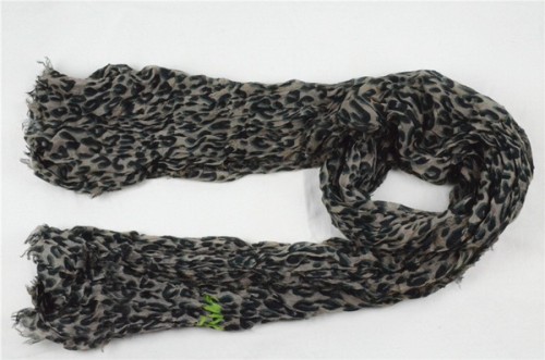 LV Silk Scarf AAA-096