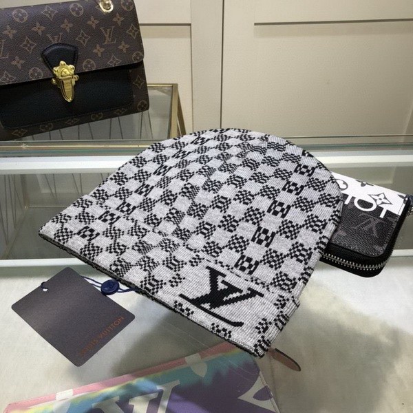 LV Wool Cap Scarf AAA-205