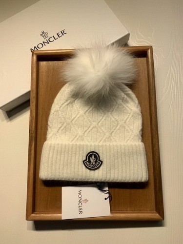 Moncler Wool Cap Scarf AAA-228
