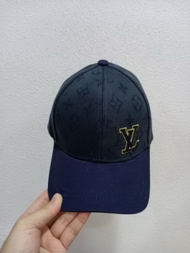 LV Hats AAA-777