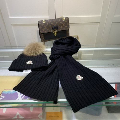 Moncler Wool Cap Scarf AAA-270