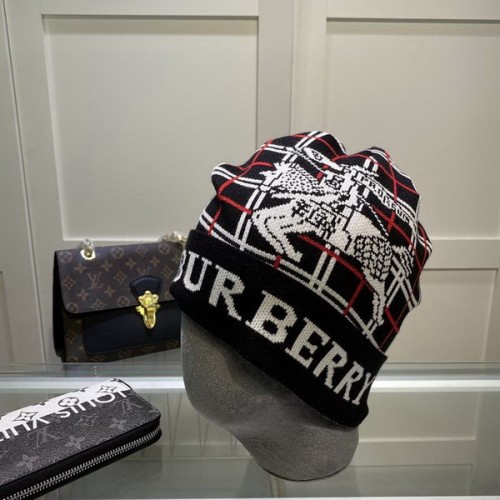 Burberry Wool Cap Scarf AAA-042