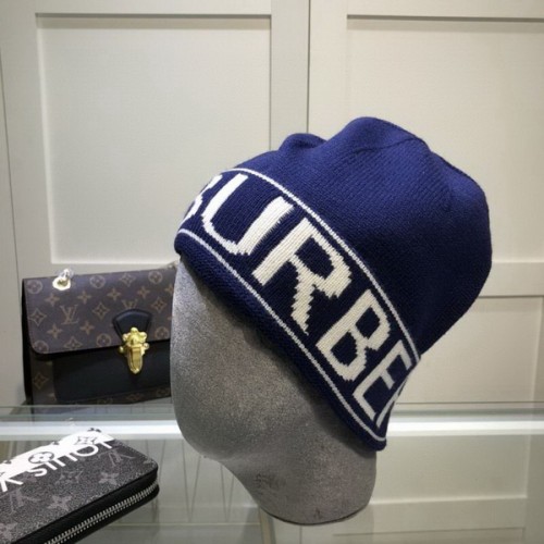 Burberry Wool Cap Scarf AAA-033