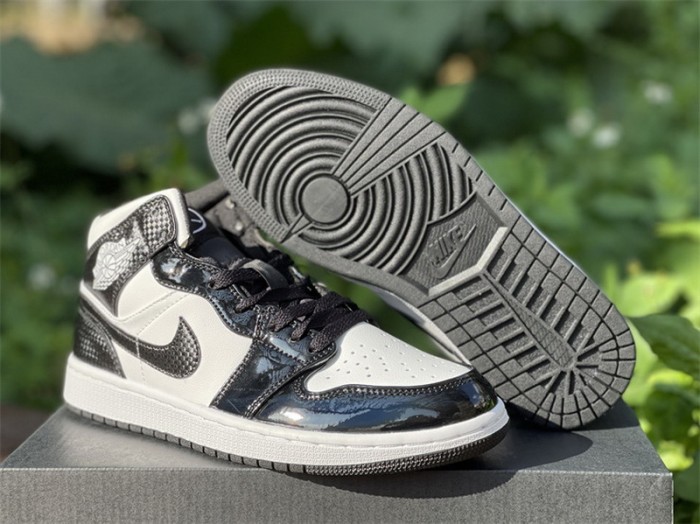 Authentic Air Jordan 1 Mid ‘All-Star’  GS