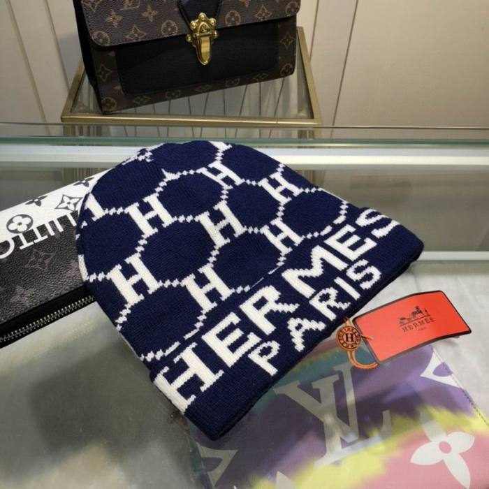Hermes Wool Cap Scarf AAA-027